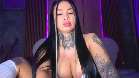 angellys online show from 05-21-26, 03:52