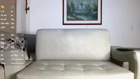 Angelm888-  online show from 10-30-25, 07:21