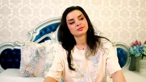Snapshot of angelmarryy chatting on 05-30-26, 06:54 Natalia online show from 05-30-26, 06:54