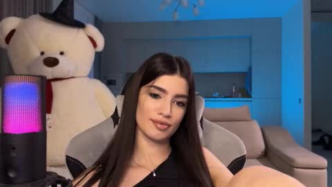 angelmi171 online show from 11-24-25, 01:55