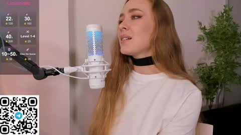 Snapshot of angelpaull chatting on 03-05-25, 11:16 Angel online show from 03-05-25, 11:16