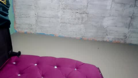 angels_0001 online show from 11-25-25, 05:07