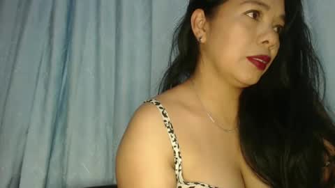 Snapshot of angelsexylatina chatting on 03-01-25, 01:00 rebeca online show from 03-01-25, 01:00