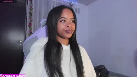 Snapshot of angelsmia_ chatting on 03-06-25, 04:19  MIA available content ask online show from 03-06-25, 04:19