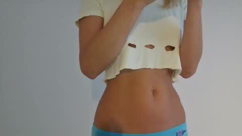 Alesia online show from 12-16-25, 06:51