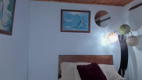 Snapshot of angelx_fox chatting on 03-12-25, 02:52 Angel Fox online show from 03-12-25, 02:52