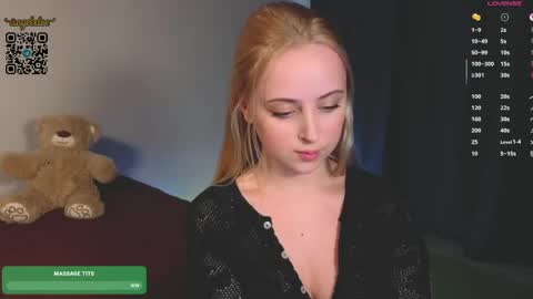  Im Chloe  i do FLASH BOOBS for new fan club online show from 05-20-26, 02:40