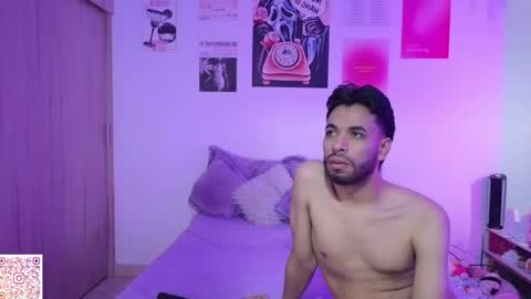 Snapshot of angie_bigboobs chatting on 05-07-26, 01:27 Angie Gomez Onlyfans angie bigboobs FREE online show from 05-07-26, 01:27