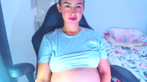 Snapshot of angie_dreamgirl chatting on 01-27-25, 09:44 IG angie dreamgirl01 online show from 01-27-25, 09:44