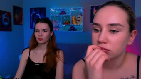 Snapshot of angie_foxy chatting on 06-22-26, 07:11 Angle online show from 06-22-26, 07:11