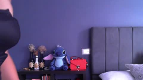 Angiebaxt online show from 06-10-26, 06:18