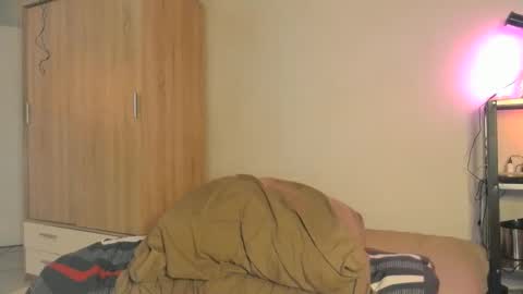 Snapshot of angrydeimos chatting on 01-27-25, 03:15 Deimos online show from 01-27-25, 03:15