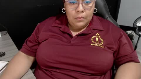 Snapshot of angy_ro12 chatting on 01-04-25, 06:52 angy online show from 01-04-25, 06:52