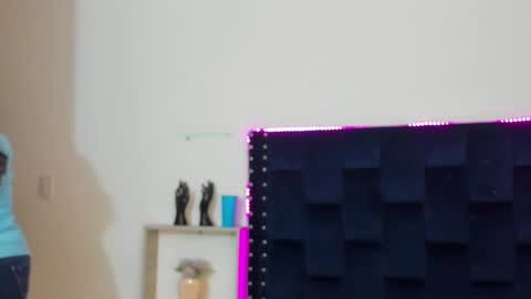 Angie online show from 11-17-25, 12:00