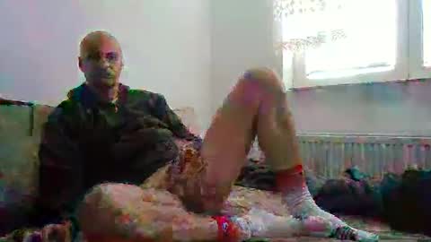 Snapshot of anhel187 chatting on 10-03-25, 09:39 anhel187 online show from 10-03-25, 09:39