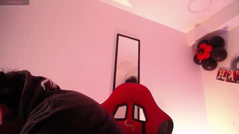 Snapshot of anhonymus chatting on 10-12-25, 03:49 anhonymus online show from 10-12-25, 03:49