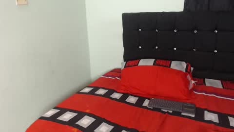 Snapshot of ani_steveson chatting on 10-31-25, 05:08 ani_steveson online show from 10-31-25, 05:08