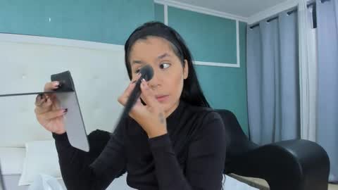 Ania online show from 11-22-25, 10:09