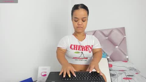 anierey online show from 12-20-25, 12:45