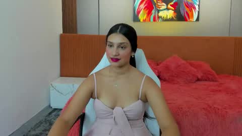 Snapshot of aniie_princess_18 chatting on 09-11-25, 02:22 anni online show from 09-11-25, 02:22