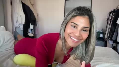 anisha online show from 03-11-25, 10:18