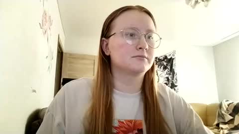 Snapshot of anika_lipps chatting on 06-19-26, 03:49 Anika online show from 06-19-26, 03:49