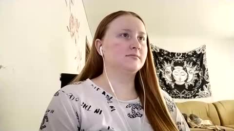 Snapshot of anika_lipps chatting on 08-06-26, 10:06 Anika online show from 08-06-26, 10:06