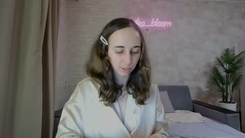 Snapshot of anikabloom chatting on 02-10-25, 03:35 anikabloom online show from 02-10-25, 03:35