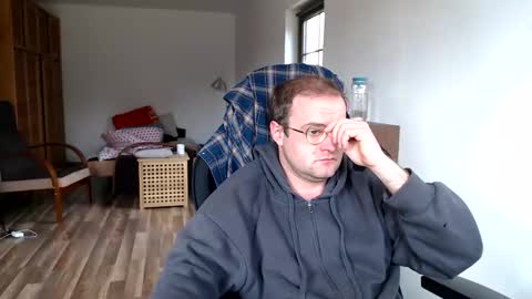 Snapshot of animal_michael chatting on 03-08-26, 09:35 animal_michael online show from 03-08-26, 09:35