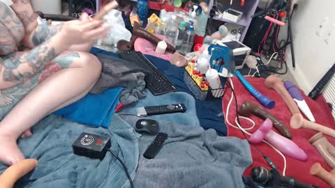 Snapshot of animergamergirl chatting on 06-08-26, 02:01 Twitter at animegamergrl. No vids for sale on Chaturbate. online show from 06-08-26, 02:01