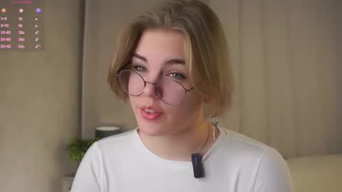 AnishaVivo online show from 03-23-26, 01:48