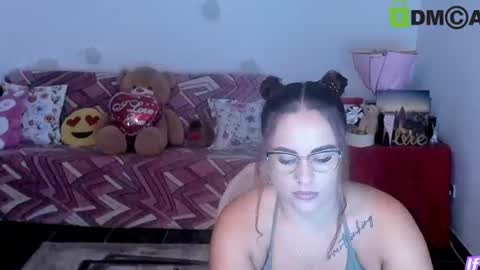 Snapshot of anissyax chatting on 07-23-26, 02:53 AnissyaX online show from 07-23-26, 02:53