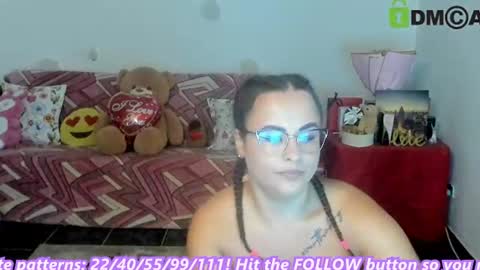 Snapshot of anissyax chatting on 07-27-26, 02:51 AnissyaX online show from 07-27-26, 02:51
