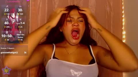 Snapshot of anita23_ chatting on 05-15-26, 11:12 ANITTA online show from 05-15-26, 11:12