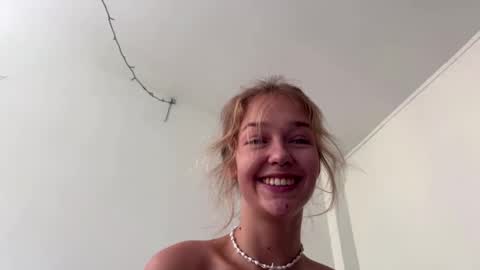 anita__hills online show from 12-25-24, 04:22