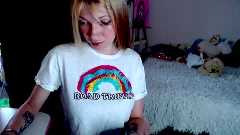 anita_moon_ online show from 07-28-26, 04:39