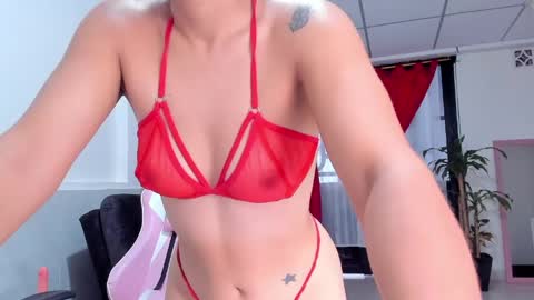 Snapshot of anita_sexy_19 chatting on 05-12-26, 09:23 Ana online show from 05-12-26, 09:23