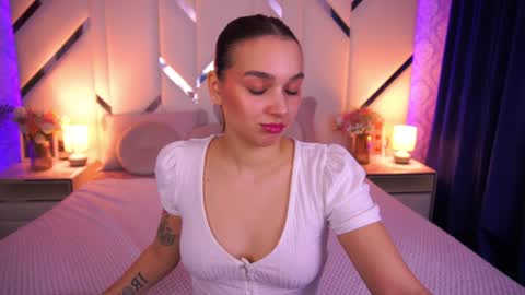 Daniela online show from 04-10-26, 02:11