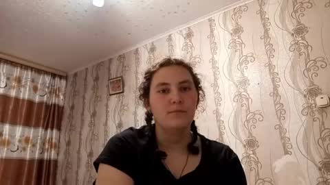 Snapshot of anitraroundy chatting on 05-15-26, 07:32 Anita online show from 05-15-26, 07:32