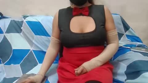 anjali_dogra786 online show from 12-21-25, 08:32