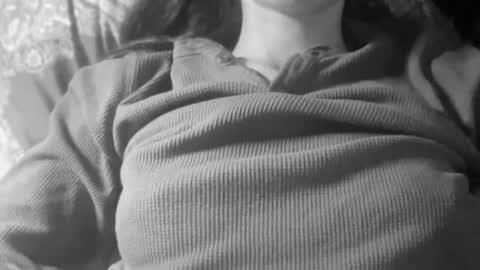 Snapshot of anje_forsexytime chatting on 12-12-24, 06:42 Anje online show from 12-12-24, 06:42