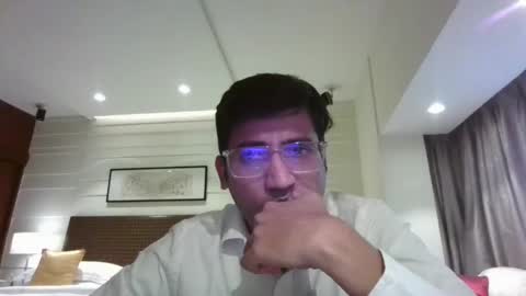 Slave looking for Mistress online show from 06-07-26, 12:42