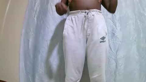 ann_keller online show from 04-25-26, 01:41