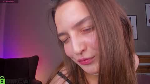 Ann online show from 11-09-25, 02:21