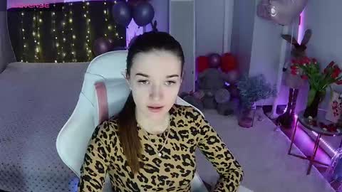 ann_woood online show from 03-10-26, 07:24