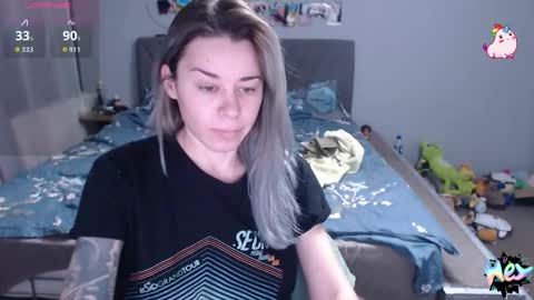 Snapshot of anna_ana chatting on 12-20-25, 01:07 Anadirectgirl online show from 12-20-25, 01:07