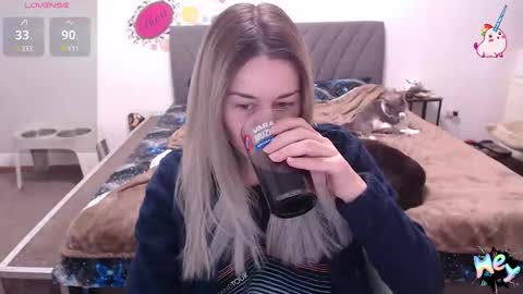 Snapshot of anna_ana chatting on 01-13-26, 06:13 Anadirectgirl online show from 01-13-26, 06:13