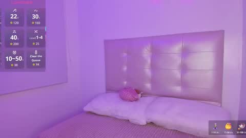 Snapshot of anna_blade_ chatting on 09-17-25, 02:41 ANNA online show from 09-17-25, 02:41