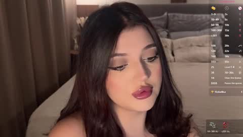 Snapshot of anna_el chatting on 02-08-26, 10:24 Anna online show from 02-08-26, 10:24