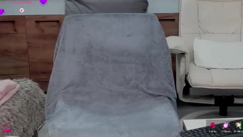 Anna online show from 02-19-26, 12:45